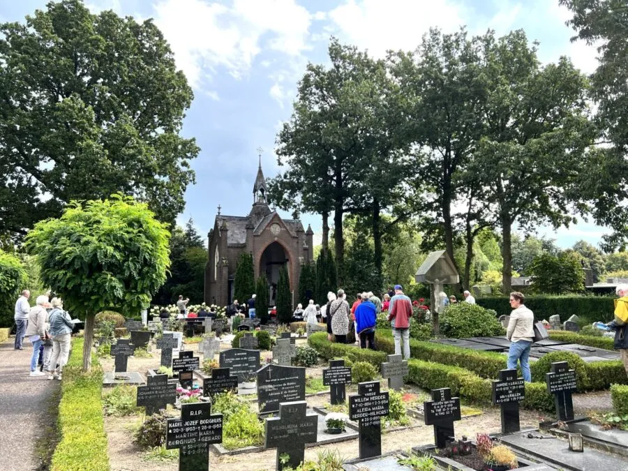 Graven op Begraafplaats Leusden