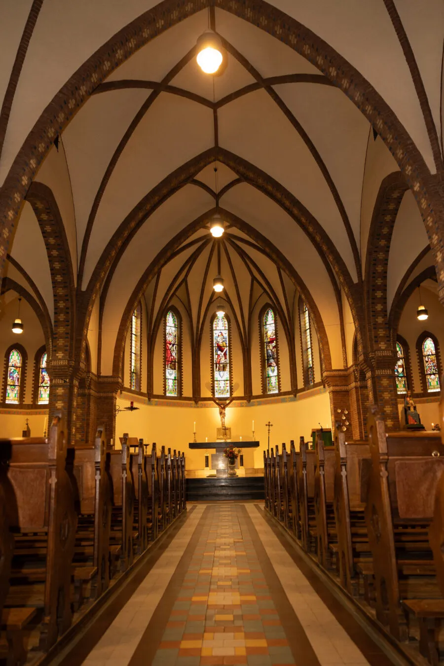 Locatie Barneveld St. Catharinakerk interieur