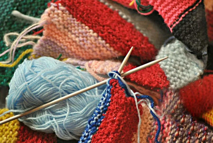 knitting 1430153 1280